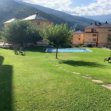 Apartament La Ruella Sort Luaran gambar